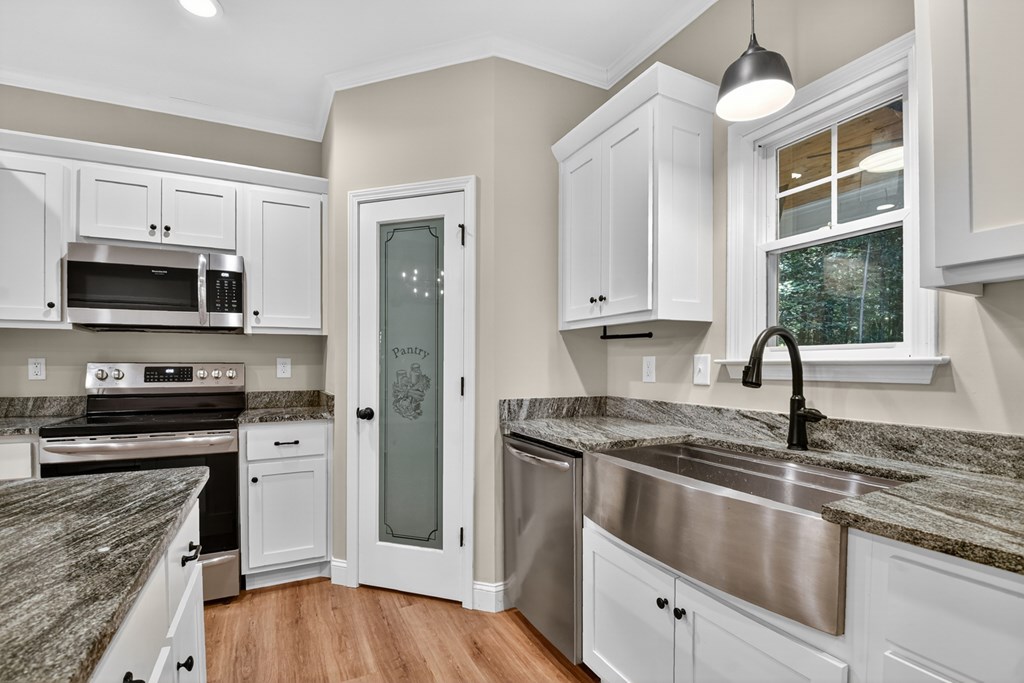 110 Cartecay Trace Ellijay, GA 30536 - Photo 9 of 22