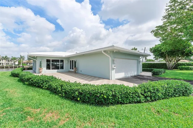 $1,988,000 | 1431 South Ocean Boulevard, Unit 17, Lauderdale-by-the-Sea, FL 33062