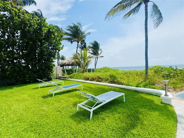 $1,988,000 | 1431 South Ocean Boulevard, Unit 17, Lauderdale-by-the-Sea, FL 33062