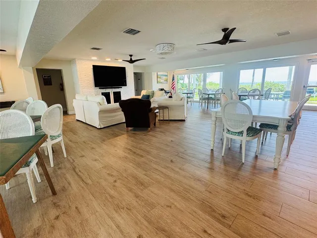 $1,988,000 | 1431 South Ocean Boulevard, Unit 17, Lauderdale-by-the-Sea, FL 33062