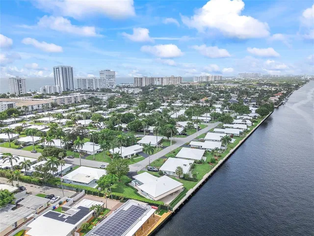 $1,988,000 | 1431 South Ocean Boulevard, Unit 17, Lauderdale-by-the-Sea, FL 33062