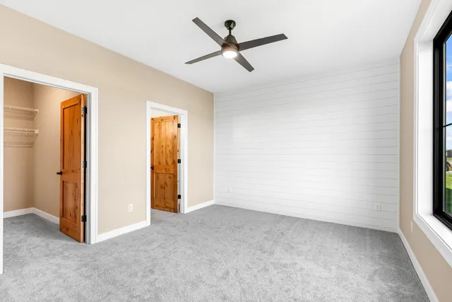 $400,000 | 31706 Madison Road, Lindstrom, MN 55045