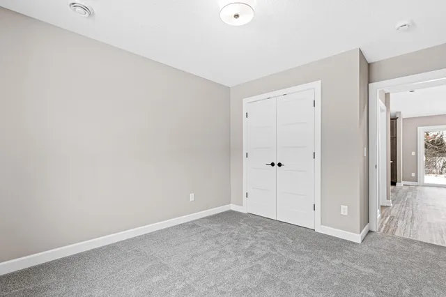 $400,000 | 31706 Madison Road, Lindstrom, MN 55045