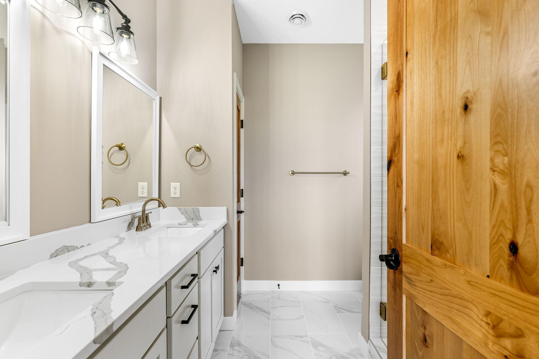 31706 Madison Road Lindstrom, MN 55045 - Photo 22 of 63