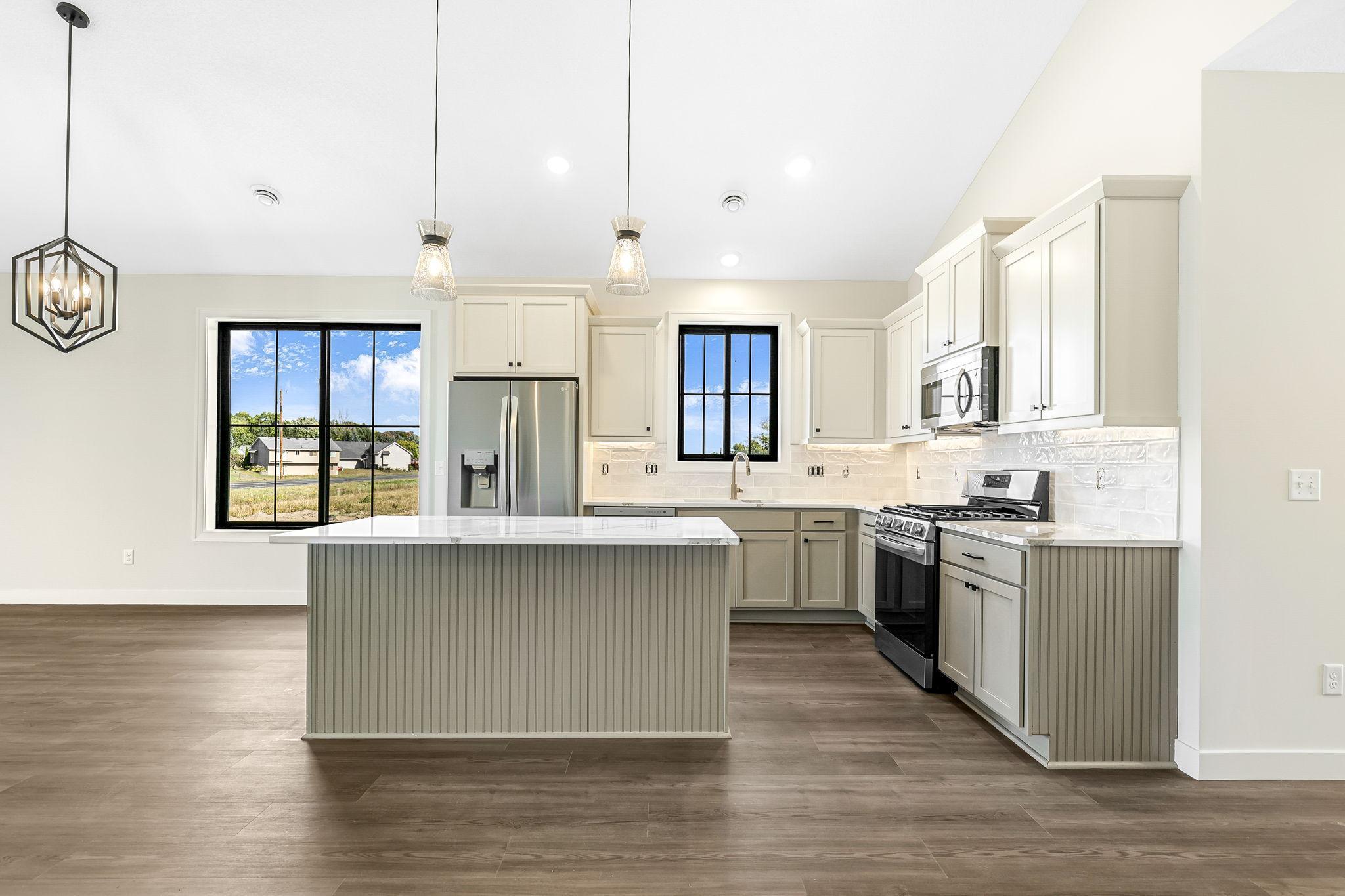 31706 Madison Road Lindstrom, MN 55045 - Photo 10 of 63