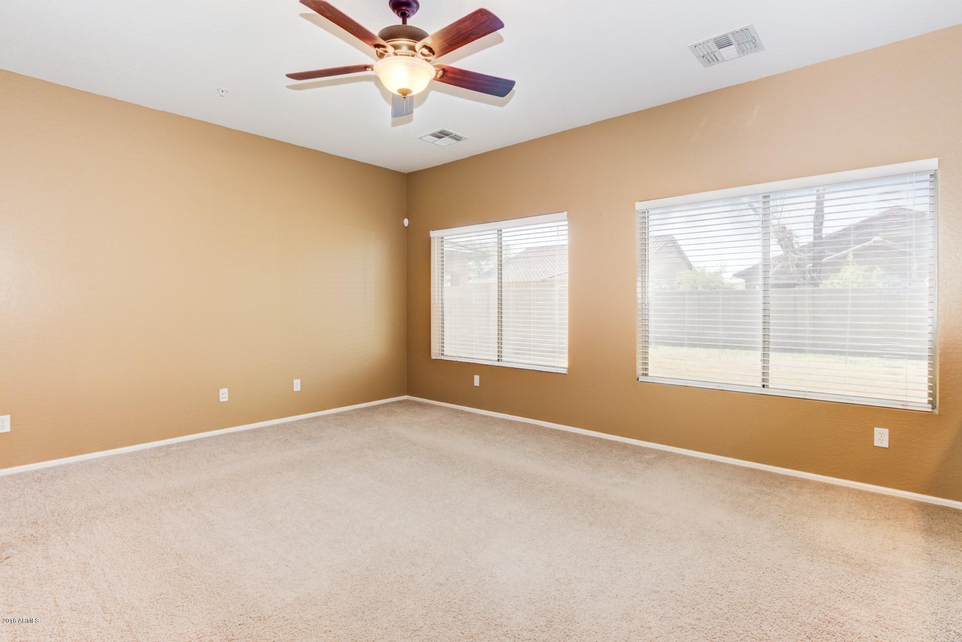 947 East Randy Street Avondale, AZ 85323 - Photo 12 of 33 12