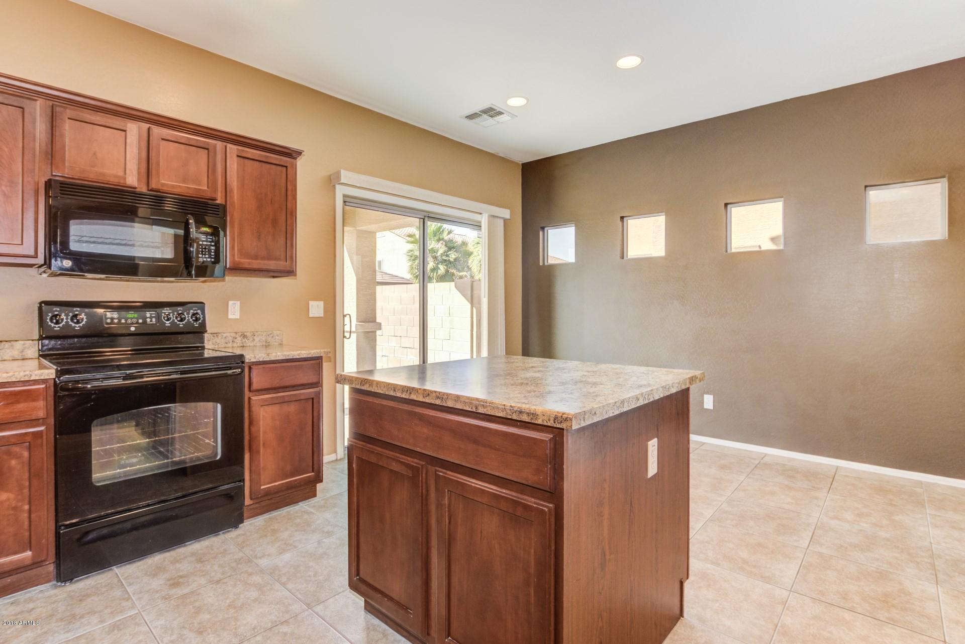 947 East Randy Street Avondale, AZ 85323 - Photo 14 of 33 14