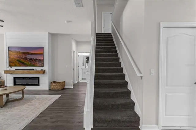 $784,999 | 1133 Whitewater Bay Drive, Groveland, FL 34736