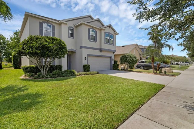 $784,999 | 1133 Whitewater Bay Drive, Groveland, FL 34736
