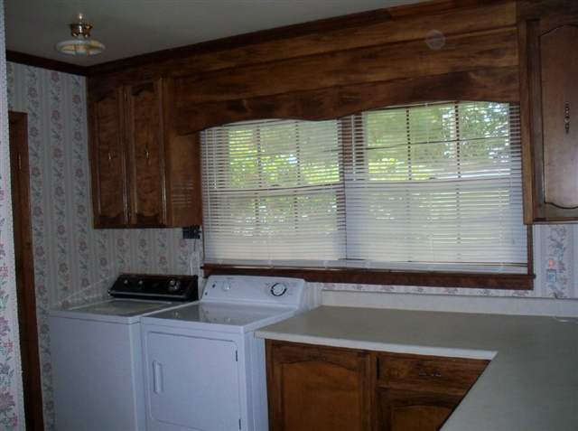 268 State Rd S-30-498 Laurens, SC 29360 - Photo 10 of 15 Gallery Image 10