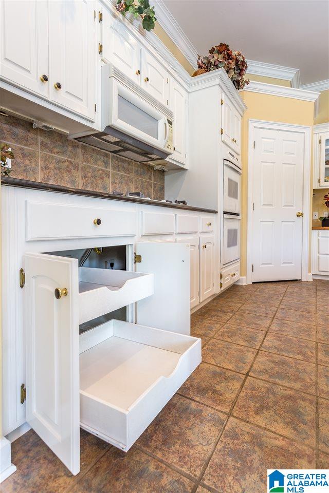 126 Southgate Road Rainbow City, AL 35906 - Photo 12 of 50