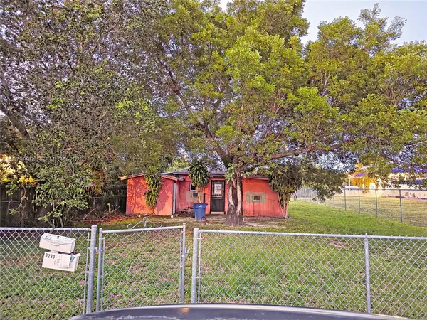 a view of outdoor space