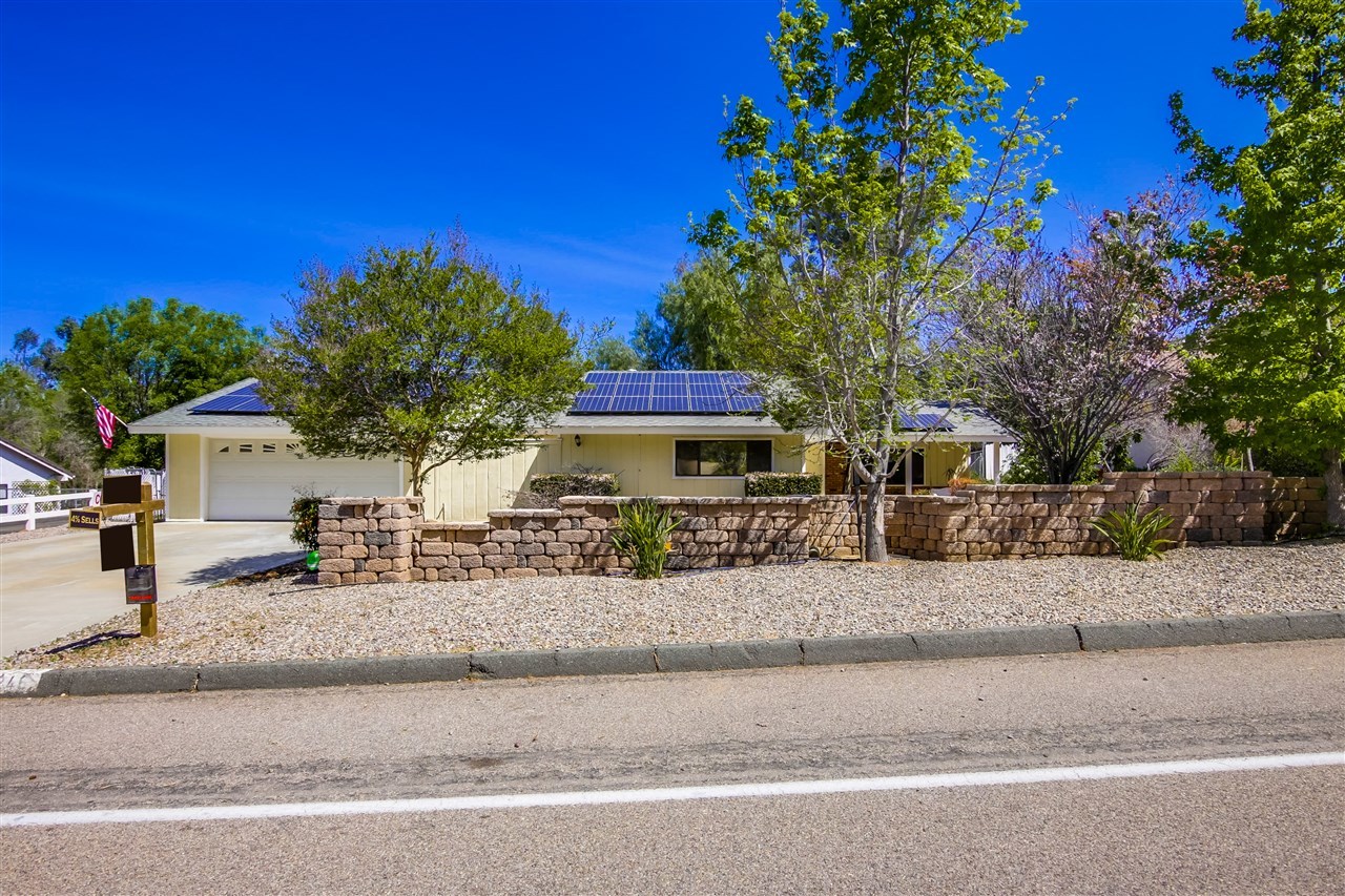 24246 Watt Road Ramona, CA 92065 - Photo 2 of 25 Gallery Image 2