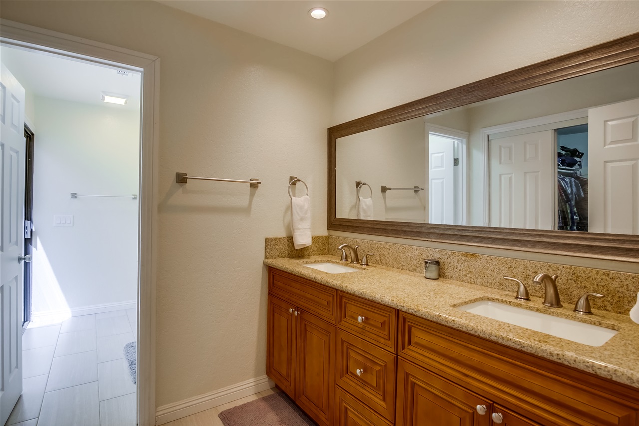 24246 Watt Road Ramona, CA 92065 - Photo 16 of 25 Gallery Image 16