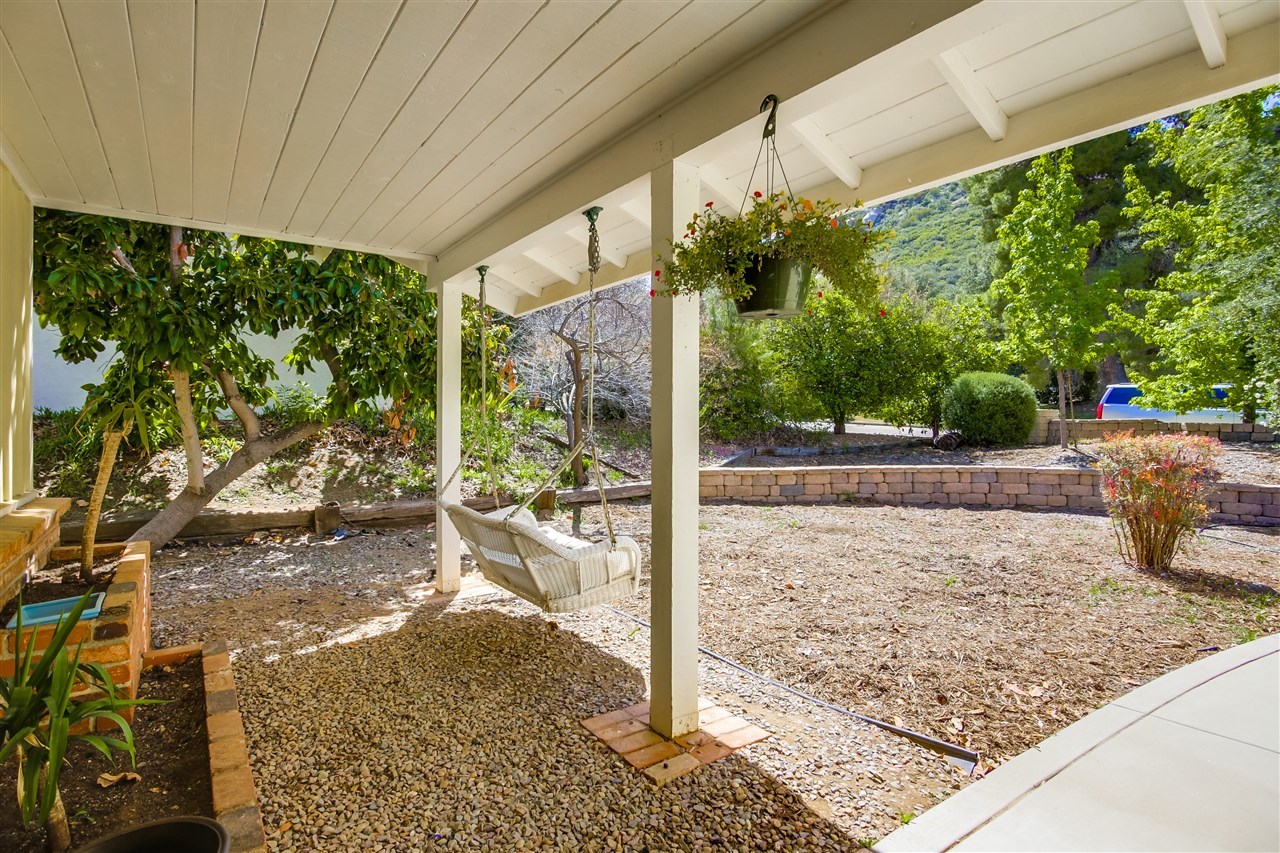 24246 Watt Road Ramona, CA 92065 - Photo 4 of 25 Gallery Image 4