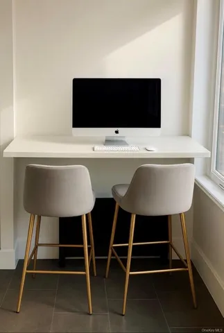 $1,995 | 28 Acorn Terrace, Unit 2, New Rochelle, NY 10801