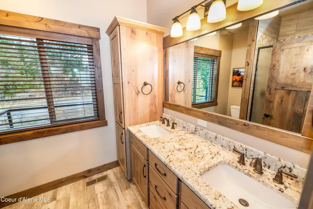 $1,735,000 | 44 Palouse Drive, Nordman, ID 83848