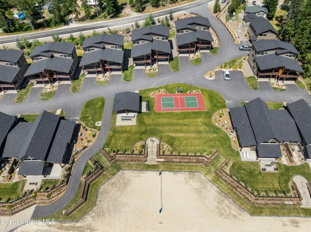 $1,735,000 | 44 Palouse Drive, Nordman, ID 83848