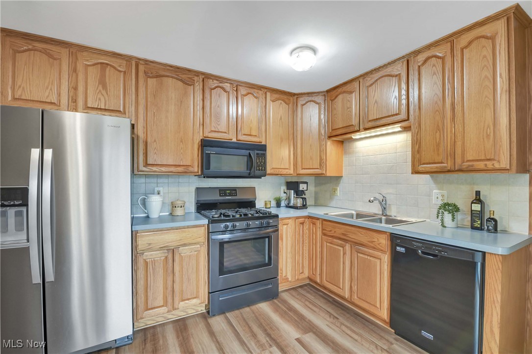 16450 Howe Road Strongsville, OH 44136 - Photo 15 of 34