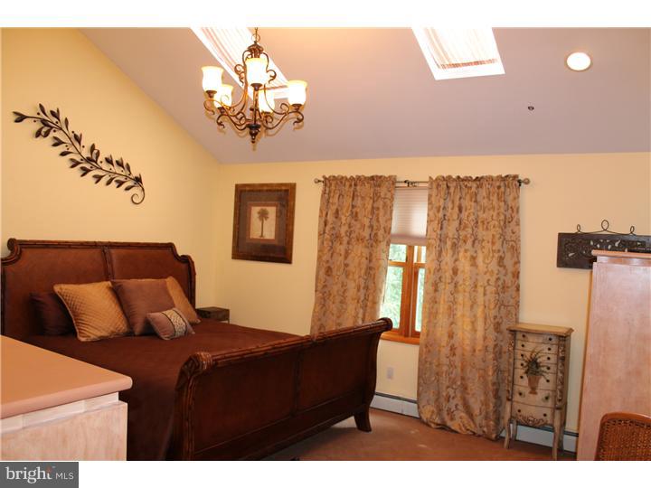 2928 Hillside Road Broomall, PA 19008 - Photo 15 of 25 Master Bedroom