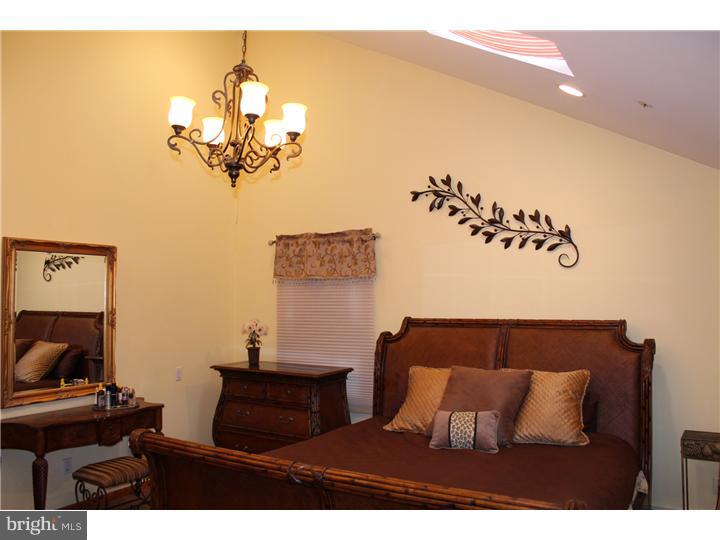 2928 Hillside Road Broomall, PA 19008 - Photo 16 of 25 Master Bedroom