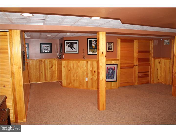 2928 Hillside Road Broomall, PA 19008 - Photo 23 of 25 Basement - Finished