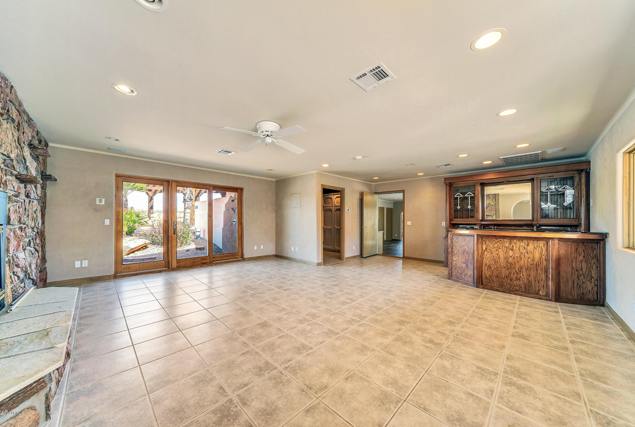 28331 West Rocking Horse Lane Morristown, AZ 85342 - Photo 16 of 85 204.9-WetBar_Parlor_2