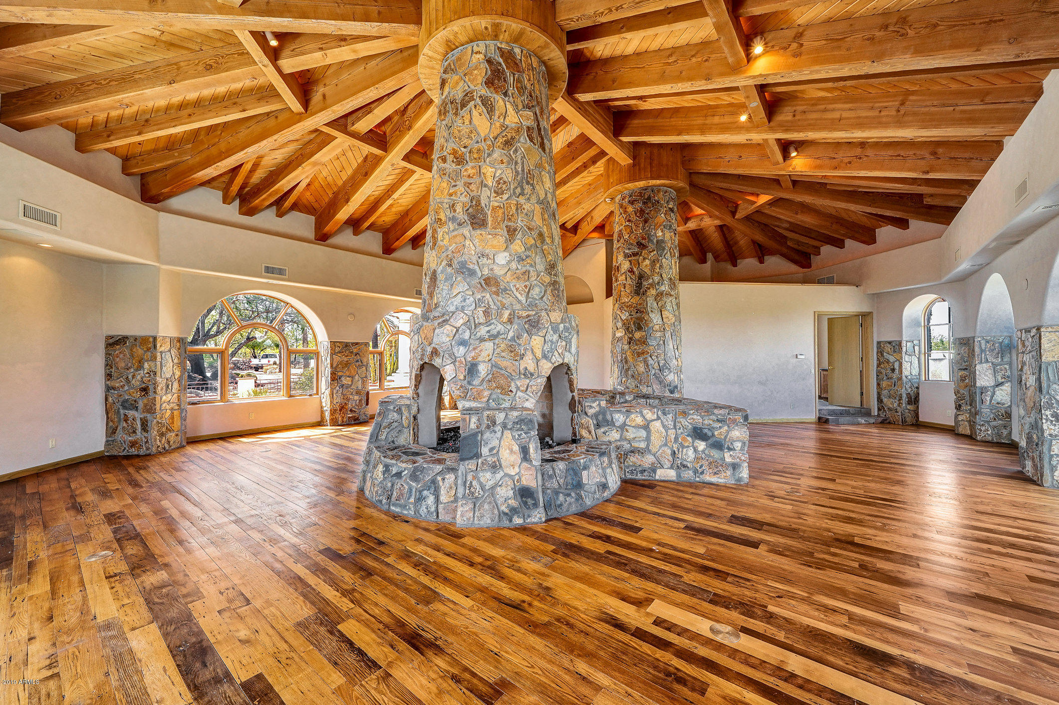 28331 West Rocking Horse Lane Morristown, AZ 85342 - Photo 21 of 85 205.4-BanquetHall_3