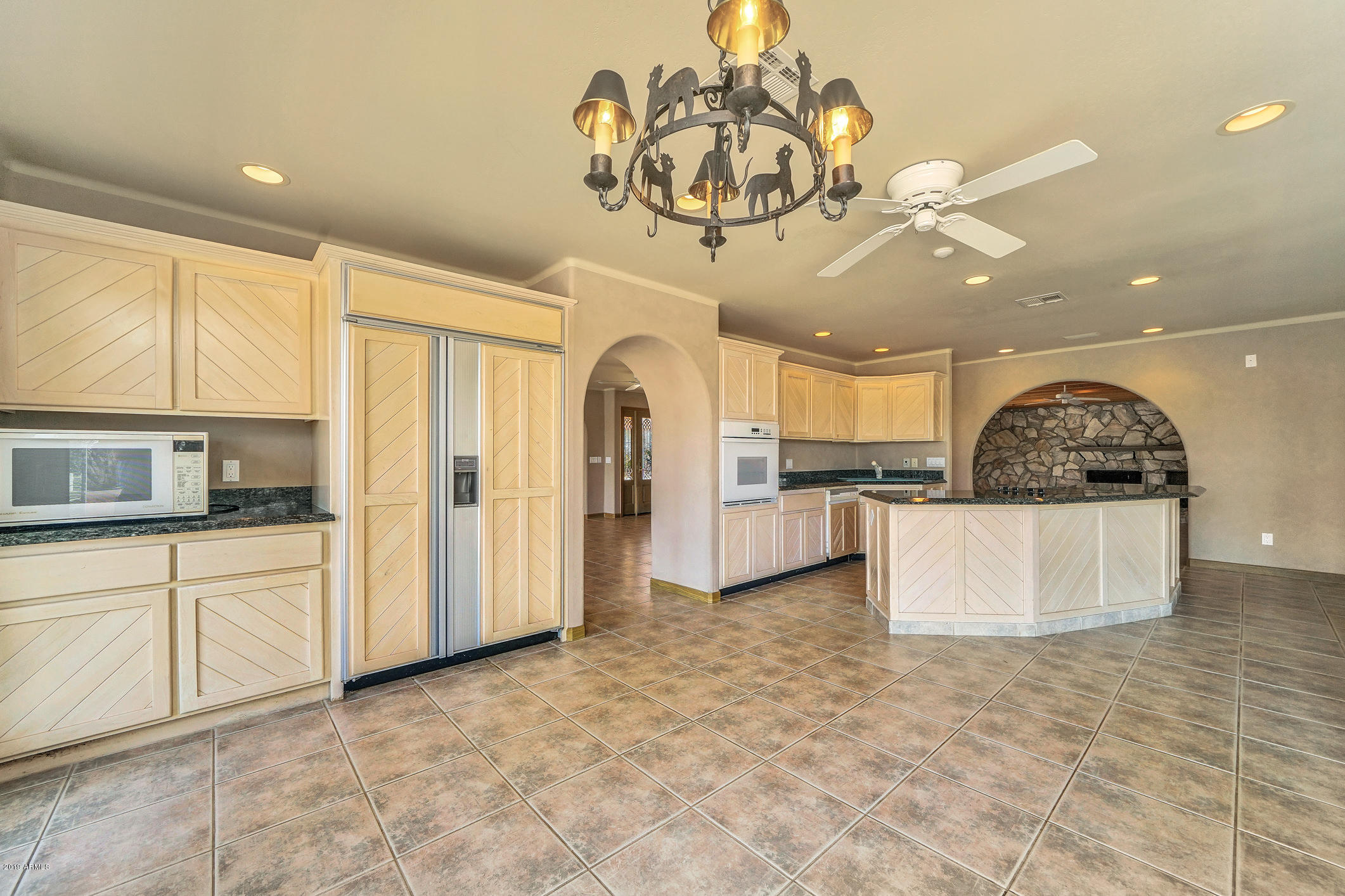 28331 West Rocking Horse Lane Morristown, AZ 85342 - Photo 29 of 85 206.2-Kitchen_1