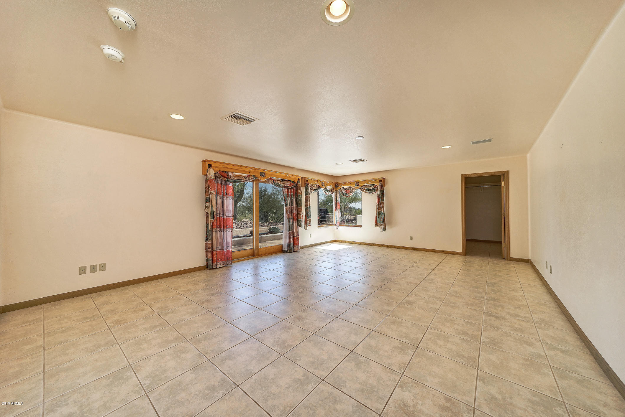 28331 West Rocking Horse Lane Morristown, AZ 85342 - Photo 51 of 85 228-Suite_2a