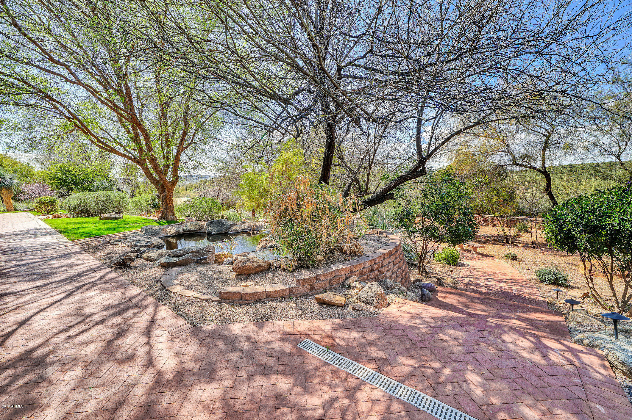 28331 West Rocking Horse Lane Morristown, AZ 85342 - Photo 58 of 85 235-SideYard_Steps