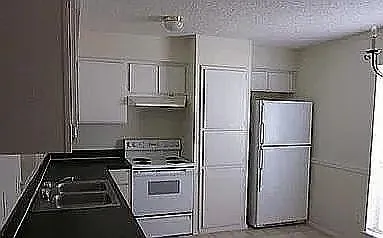 $179,000 | 1018 Pleasant Valley Lane, Arlington, TX 76015