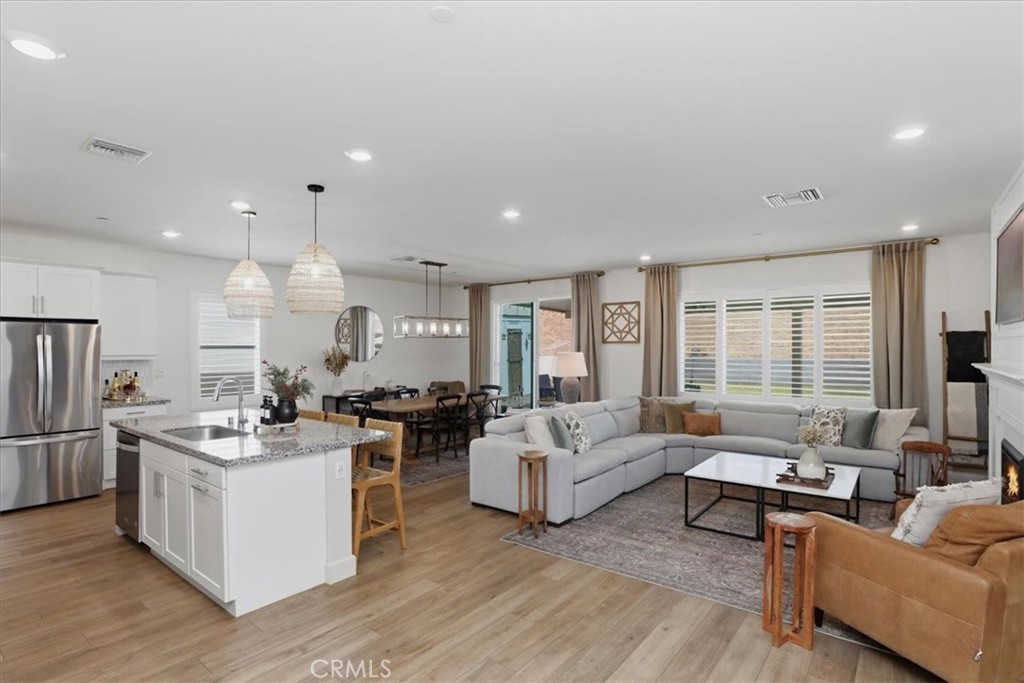 7528 Haystack Loop Riverside, CA 92507 - Photo 13 of 61