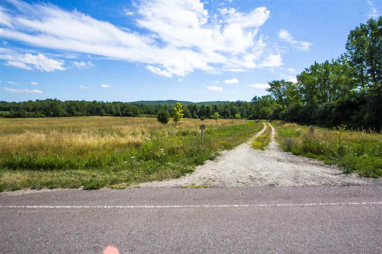 4285 Oak Hill Road Williston, VT 05495 - Photo 3 of 40