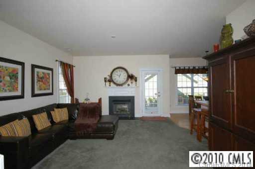 4128 Vance Road North Huntersville, NC 28078 - Photo 3 of 8