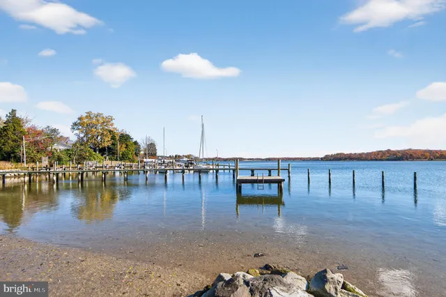 $819,900 | 1123 Shore Drive, Edgewater, MD 21037