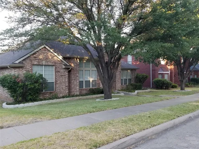 $3,000 | 3620 Field Stone Drive, Carrollton, TX 75007