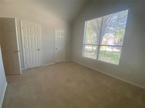 $2,900 | 3620 Field Stone Drive, Carrollton, TX 75007