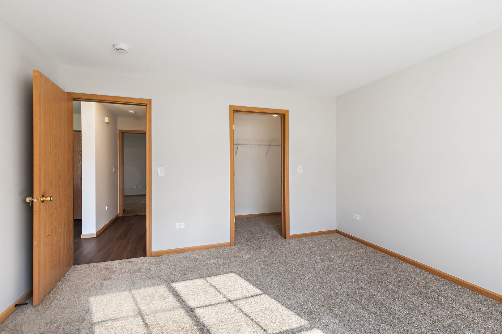 1809 Silverstone Drive, Unit 1809 Carpentersville, IL 60110 - Photo 10 of 17 an empty room with windows