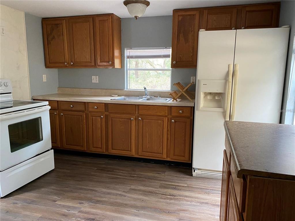 17410 Northeast 37th Court Citra, FL 32113 - Photo 3 of 8
