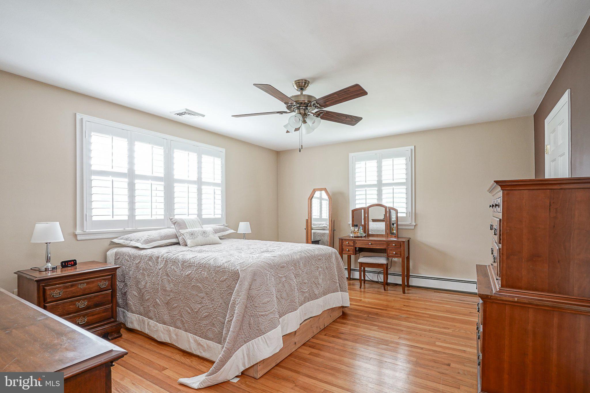 356 Democrat Road Gibbstown, NJ 08027 - Photo 21 of 34 Gallery Image 21