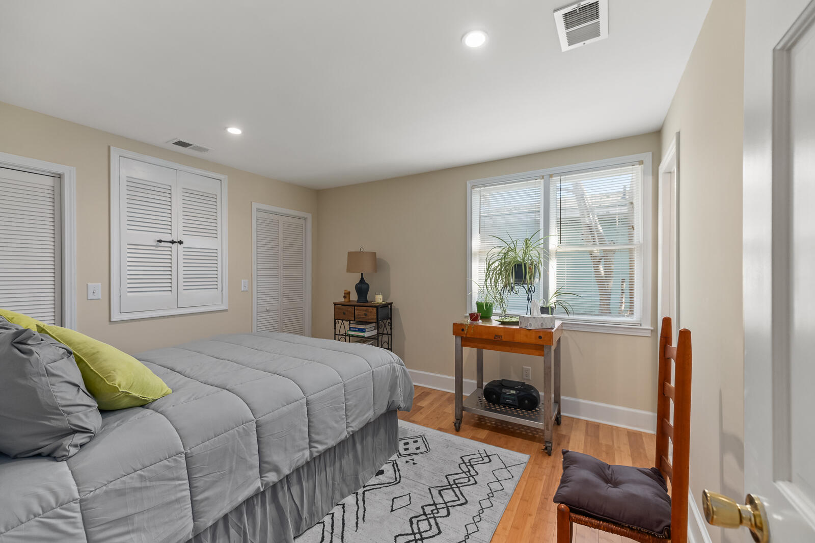 47 Drake Street Charleston, SC 29403 - Photo 12 of 20 47 Drake Street (13 of 21)