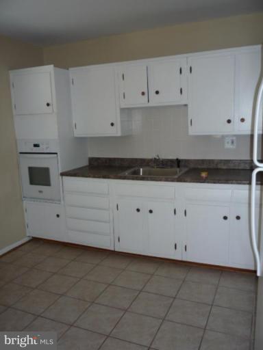 4913 Stickley Road Rockville, MD 20852 - Photo 8 of 24 Kitchen