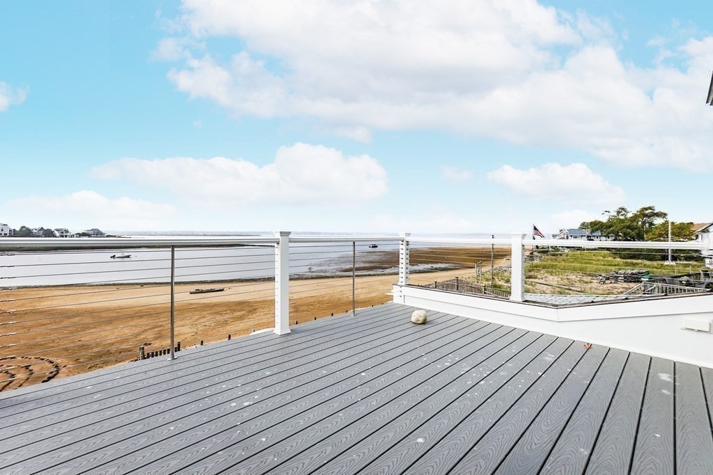 11 Harbor Street Newburyport, MA 01950 - Photo 21 of 39 a view of a balcony with an ocean