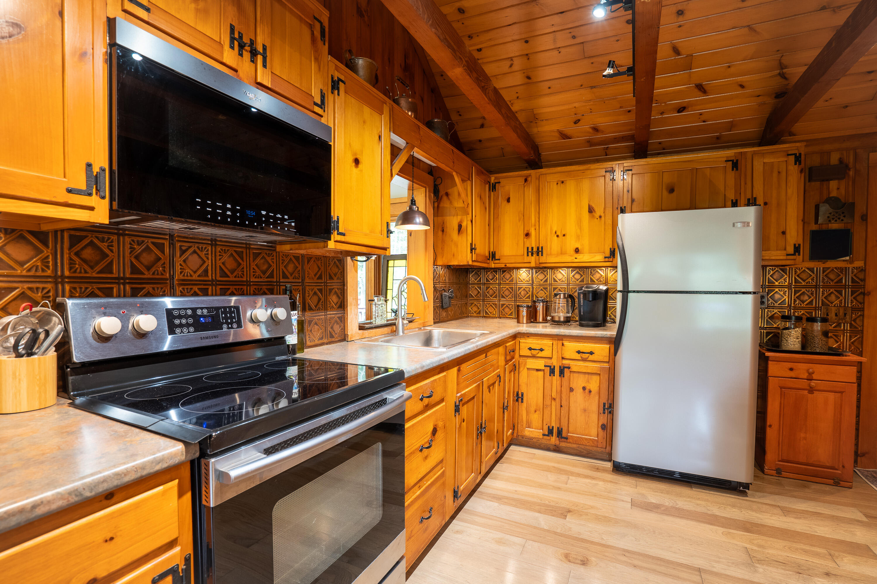 260 Coombs Road Brunswick, ME 04011 - Photo 17 of 94 260 Coombs-35