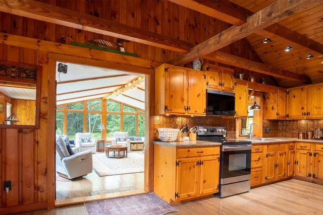 $529,000 | 260 Coombs Road, Brunswick, ME 04011