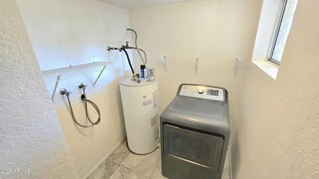 $260,000 | 2506 West Caribbean Lane, Unit 10, Phoenix, AZ 85023