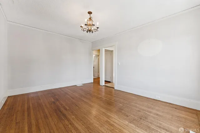 $679,900 | 3900 Laurel Avenue, Oakland, CA 94602