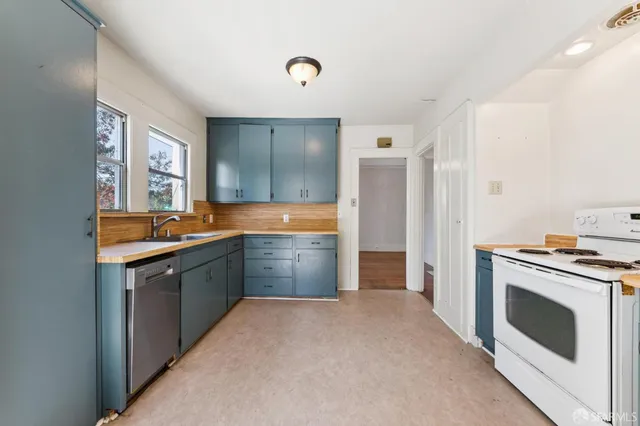 $679,900 | 3900 Laurel Avenue, Oakland, CA 94602