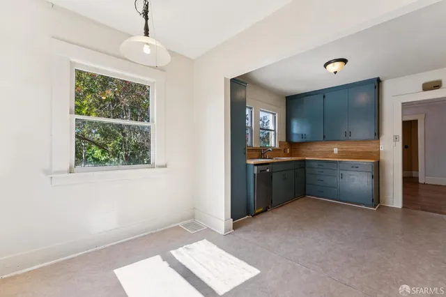 $679,900 | 3900 Laurel Avenue, Oakland, CA 94602